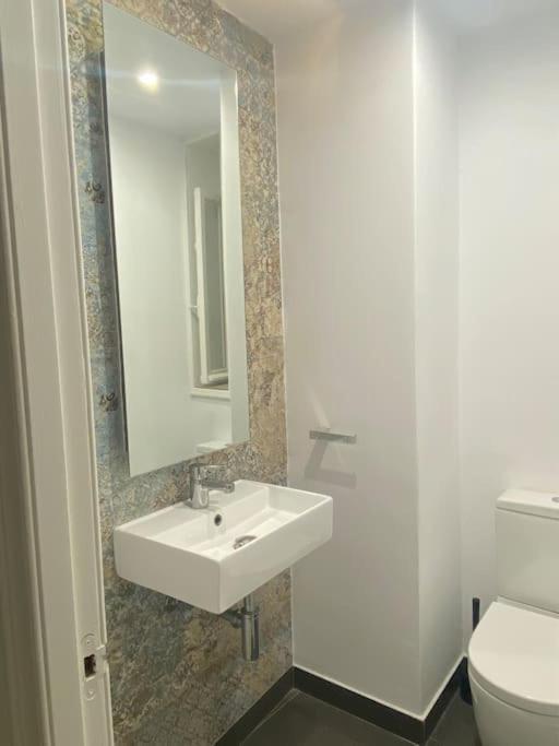 Ferienwohnung Nuevo! Piso Al Lado De Catedral - Oviédo Exterior foto